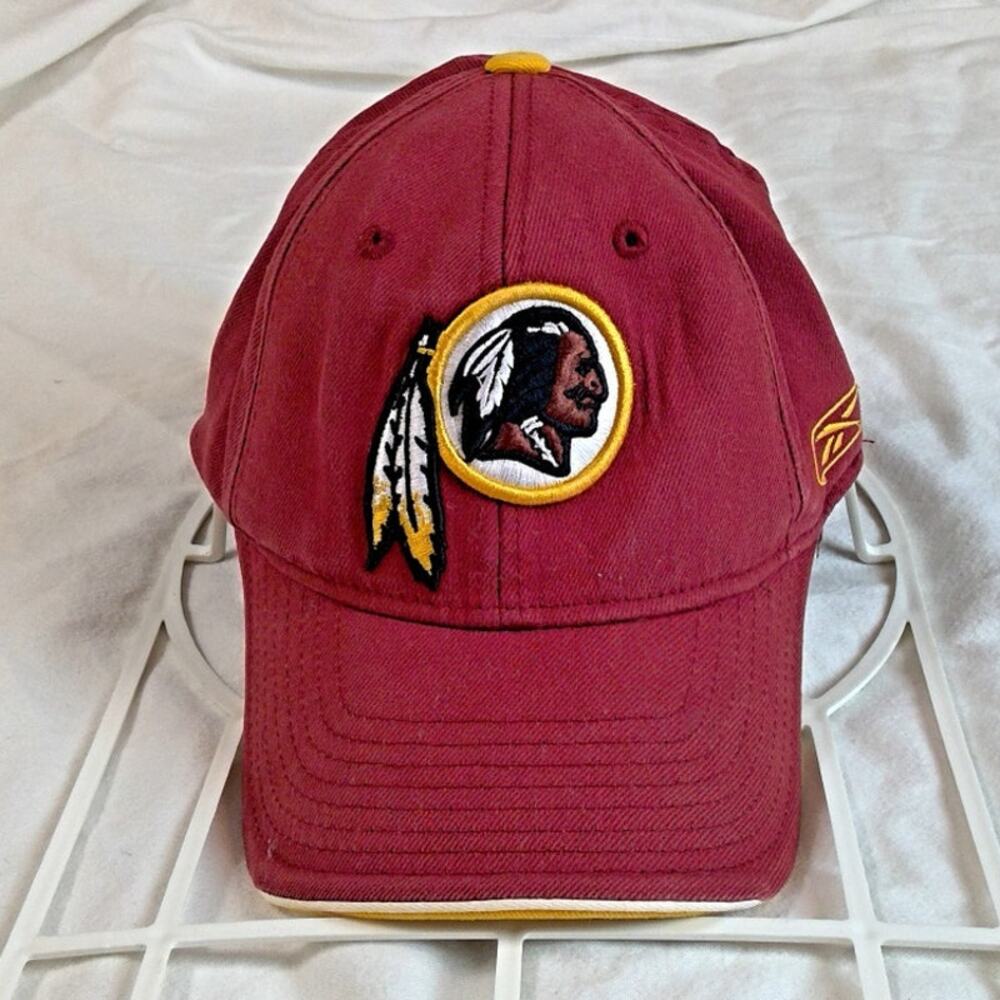 Reebok Washington Redskins Cap/Hat Burgundy Semi-Fitted OS Logo/Team Name NFL